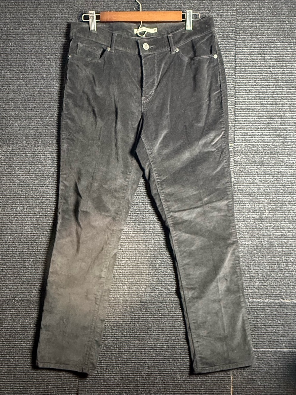Levi's Women's Corduroy Pants Black Classic Straight Size 29